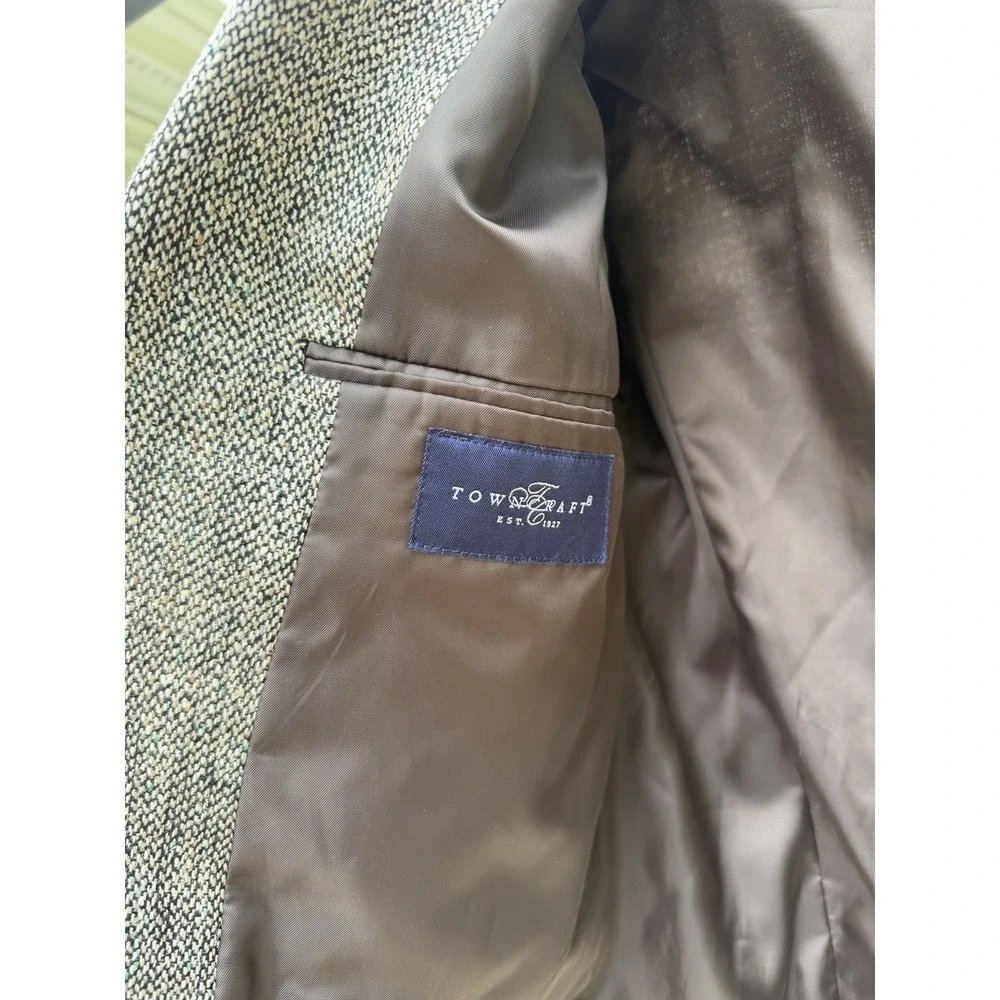 Towncraft Mens 100% Silk Sport Coat Blazer Gray Tweed 2 Button Long.        5284